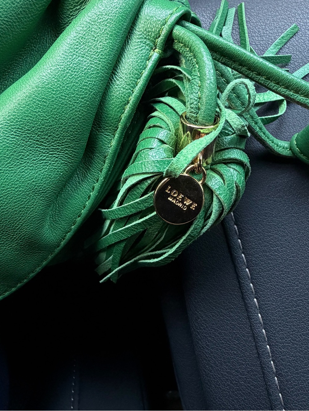 Rare Early Loewe Flamenco Tassel Mini Shoulder Bag Green Leather Archive - Picture 9 of 16